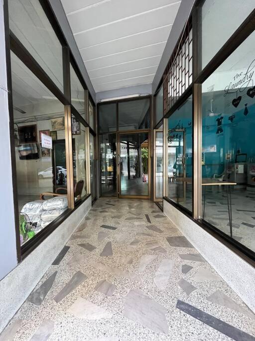 Room101 In Wanna Apartment パッタヤー エクステリア 写真
